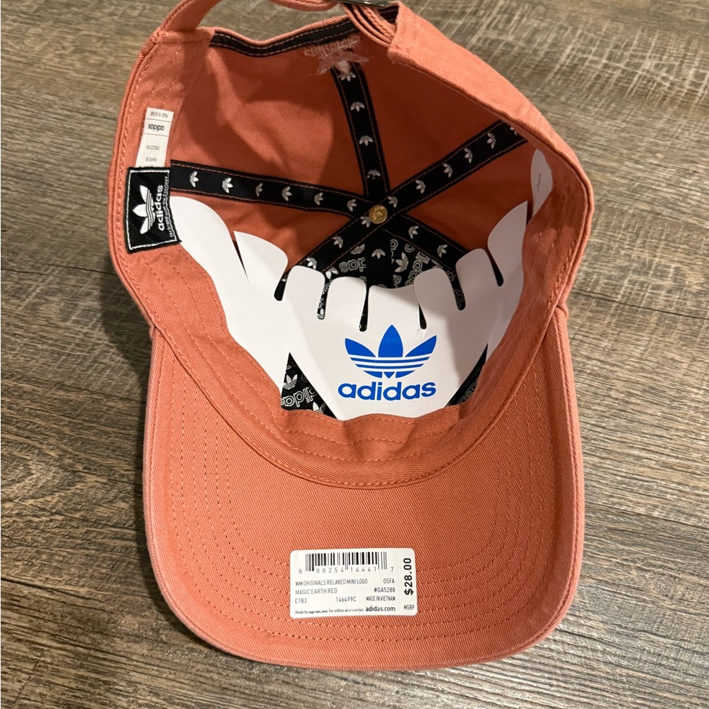 Adidas Women's Vibrant coral Cap